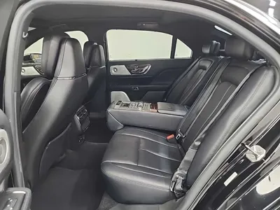 Lincoln Continental 2017, 84321 км, за 10986.15 USD - фото 12