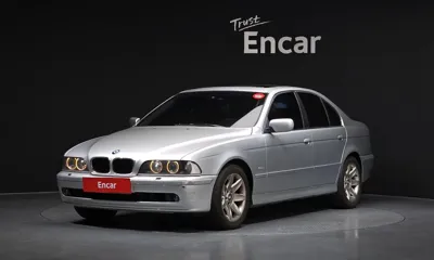 BMW 5-Series · 2001 год