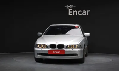 BMW 5-Series 2001, 319548 км, за 2166.21 USD