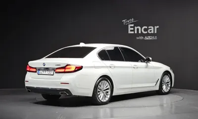 BMW 5-Series 2021, 68180 км, за 21777.28 USD