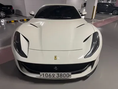 Ferrari 812 2020, 12222 км, за 260020.71 USD
