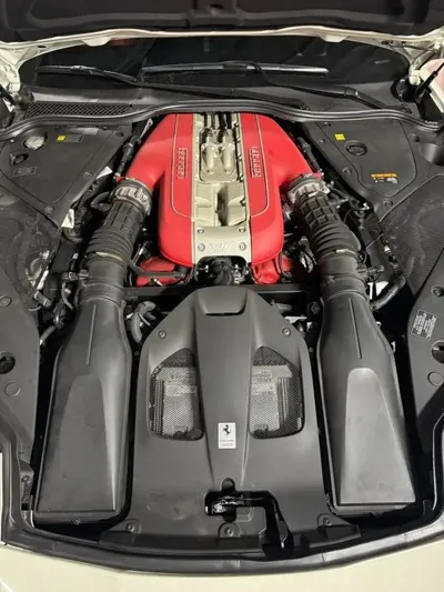Ferrari 812 2020, 12222 км, за 260020.71 USD - фото 6