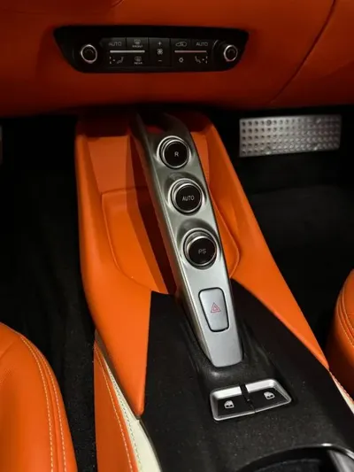 Ferrari 812 2020, 12222 км, за 260020.71 USD - фото 9