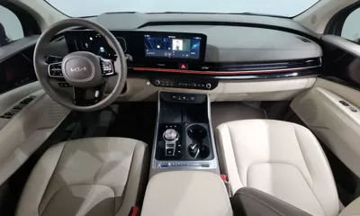 Kia Canival 2025, 41520 км, за 26913.48 USD - фото 7