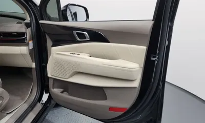 Kia Canival 2025, 41520 км, за 26913.48 USD - фото 24