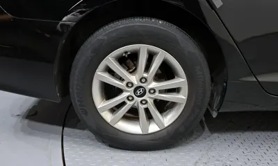 Hyundai Sonata 2017, 145545 км, за 4485.47 USD