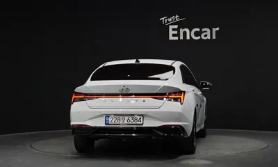 Hyundai Avante 2022, 60467 км, за 12465.54 USD