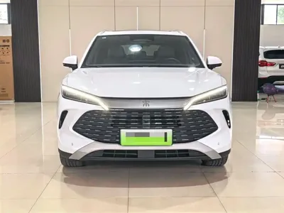 BYD L DM-i 2025, 9800 км, за 17480.53 USD