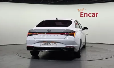 Hyundai Avante 2021, 89959 км, за 10271.07 USD