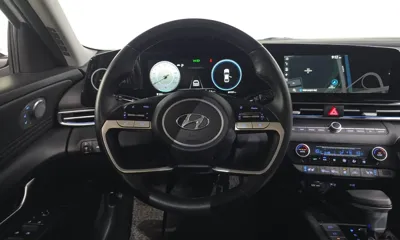 Hyundai Avante 2021, 89959 км, за 10271.07 USD - фото 12