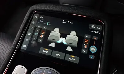 Genesis G90 2022, 103747 км, за 30852.04 USD - фото 37