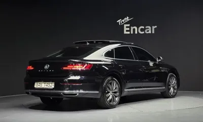 Volkswagen Arteon 2018, 75897 км, за 12096.78 USD