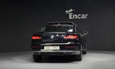 Volkswagen Arteon 2018, 75897 км, за 12096.78 USD