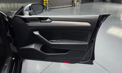 Volkswagen Arteon 2018, 75897 км, за 12096.78 USD - фото 27