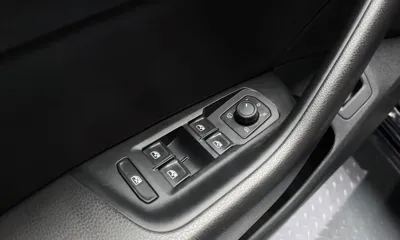 Volkswagen Arteon 2018, 75897 км, за 12096.78 USD - фото 28
