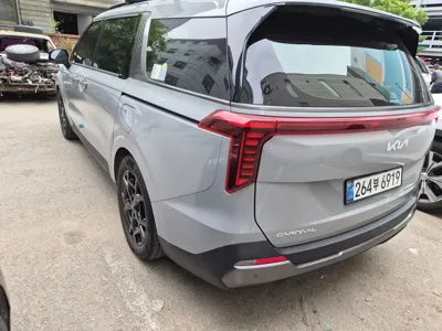 Kia Canival 2025, 37300 км, за 28000.25 USD