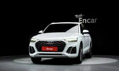 Audi Q5 2023, 25085 км, за 24986.85 USD