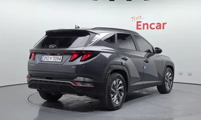 Hyundai Tucson 2023, 61334 км, за 15951.16 USD