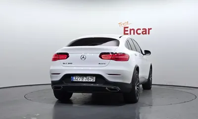 Mercedes-Benz GLC-Class 2019, 94410 км, за 19860.64 USD