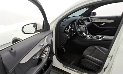 Mercedes-Benz GLC-Class 2019, 94410 км, за 19860.64 USD - фото 10