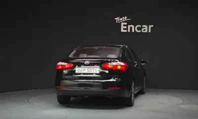 Kia K3 2015, 117348 км, за 3741.63 USD