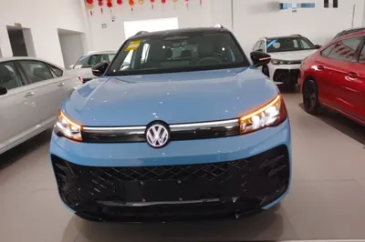 Volkswagen Tiguan L 2026, 4800 км, за 30793 USD