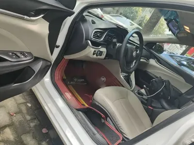 Buick Excelle 2020, 71300 км, за 5635.56 USD - фото 23