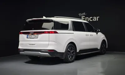 Kia Canival 2023, 65749 км, за 17363.86 USD