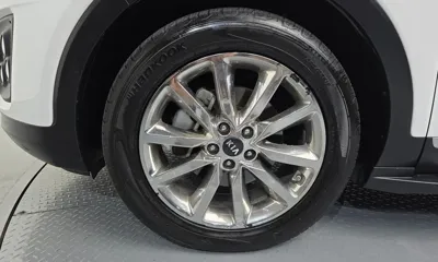 Kia Sorento 2016, 73131 км, за 10863.92 USD