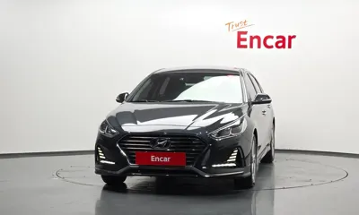 Hyundai Sonata 2018, 133636 км, за 7614.55 USD