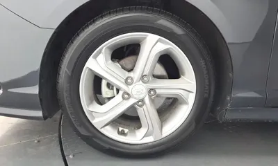 Hyundai Sonata 2018, 133636 км, за 7614.55 USD
