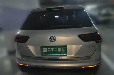 Volkswagen Tiguan L 2017, 117100 км, за 10550 USD