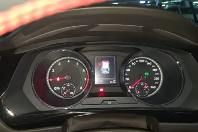 Volkswagen Tiguan L 2017, 117100 км, за 10550 USD - фото 11