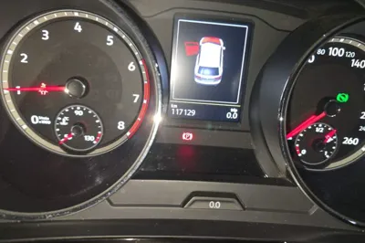 Volkswagen Tiguan L 2017, 117100 км, за 10550 USD - фото 12