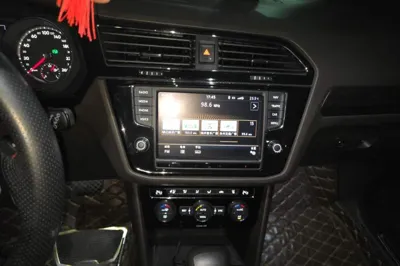 Volkswagen Tiguan L 2017, 117100 км, за 10550 USD - фото 13