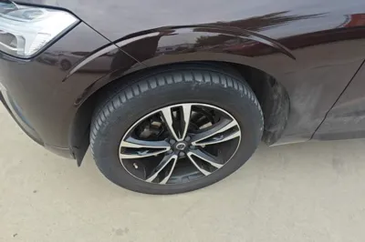 Volvo XC60 2019, 133900 км, за 17175 USD - фото 8