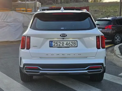 Kia Sorento 2021, 137139 км, за 14113.17 USD