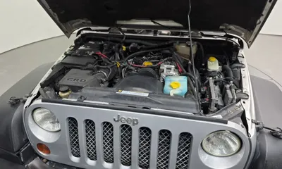 Jeep Wrangler 2010, 162294 км, за 10505.45 USD - фото 6
