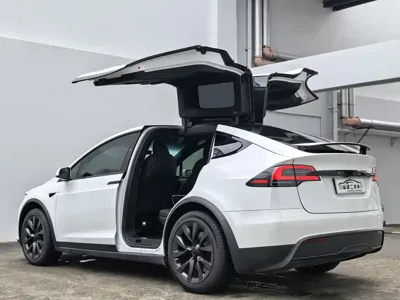 Tesla Model X 2024, 19600 км, за 83694.67 USD - фото 9