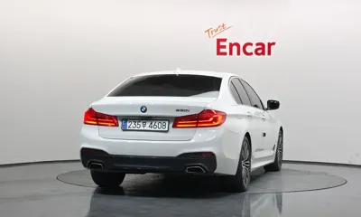 BMW 5-Series 2020, 45598 км, за 23490.61 USD