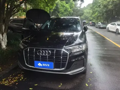 Audi Q7 2020, 16000 км, за 42700.76 USD