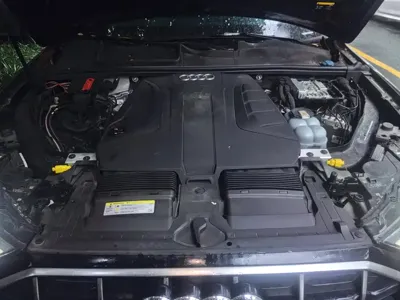 Audi Q7 2020, 16000 км, за 42700.76 USD - фото 10