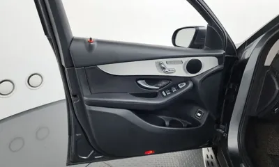 Mercedes-Benz GLC-Class 2018, 129822 км, за 17465.88 USD - фото 24