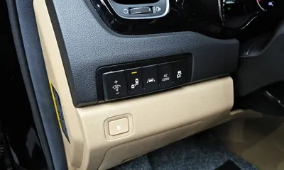 Kia Canival 2016, 155823 км, за 8919.72 USD - фото 16