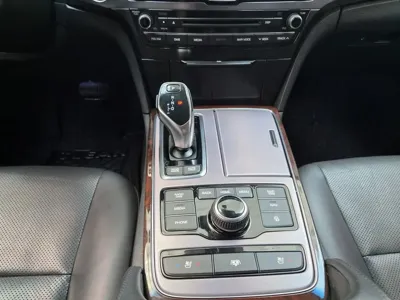 Hyundai Equus 2015, 157855 км, за 5655.59 USD - фото 15