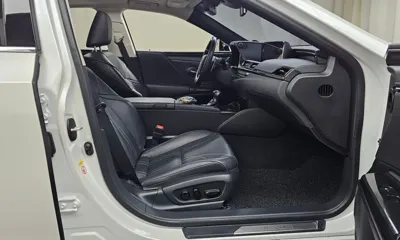 Lexus ES 2019, 71535 км, за 20944.83 USD - фото 11
