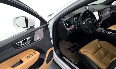Volvo XC60 2022, 77380 км, за 28080.6 USD - фото 13
