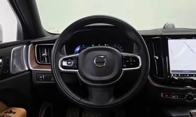 Volvo XC60 2022, 77380 км, за 28080.6 USD - фото 15
