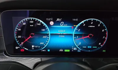 Mercedes-Benz E-Class 2022, 21046 км, за 31068.24 USD - фото 8