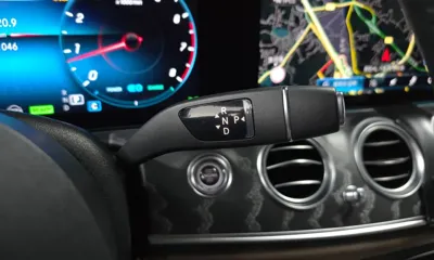 Mercedes-Benz E-Class 2022, 21046 км, за 31068.24 USD - фото 9